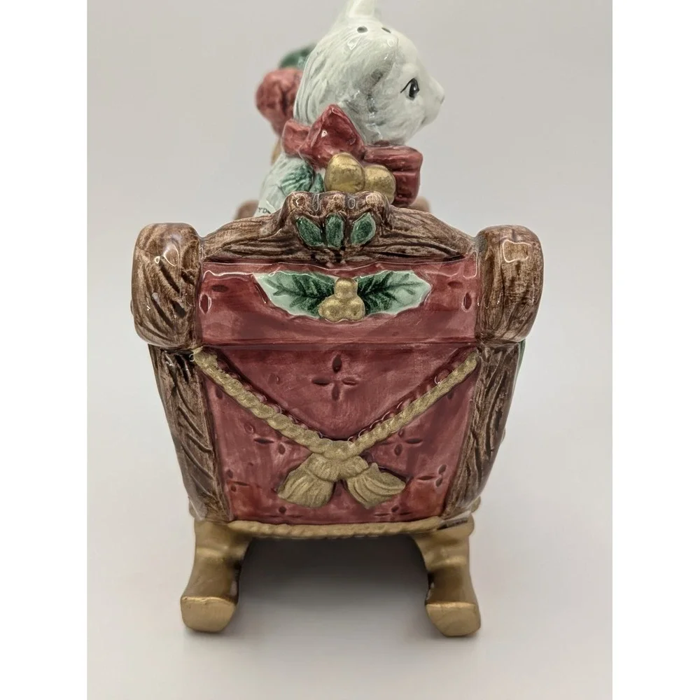 Vintage Fitz‎ & Floyd Dog & Cat Salt Pepper Shakers on Sleigh 1995